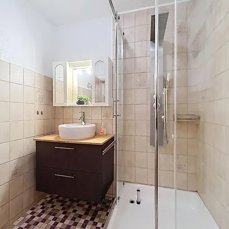 Scherzingers By Interhome *